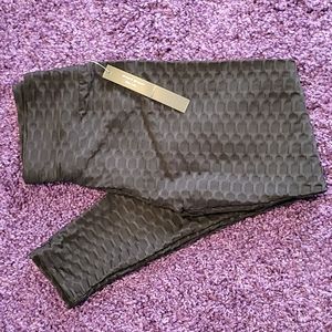 NWT TikTok black butt lift leggings